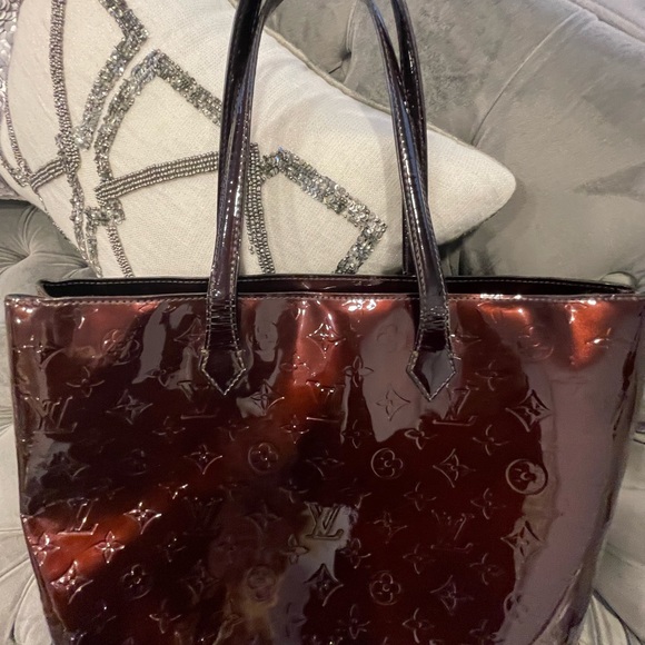 Luis Vuitton Wilshire Handbag Monogram Vernis MM Red - Picture 5 of 10